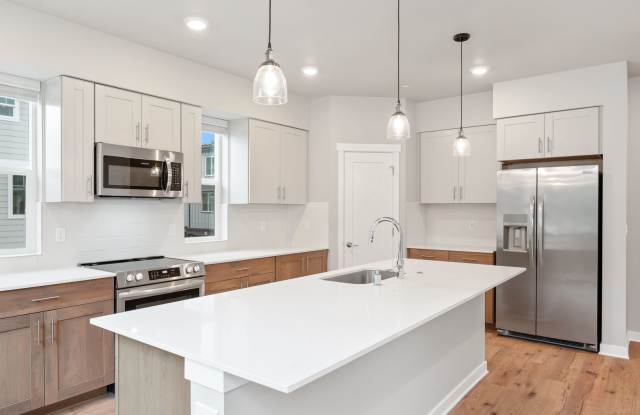 NEW CONSTRUCTION - 4 Bed | 3.5 Bathroom | 1800 Sq Ft | $3,700 photos photos