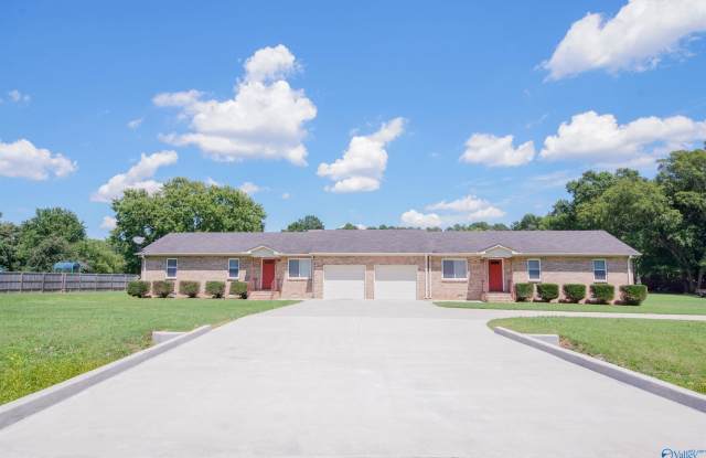 105 Oakwood Meadows Dr. photos photos