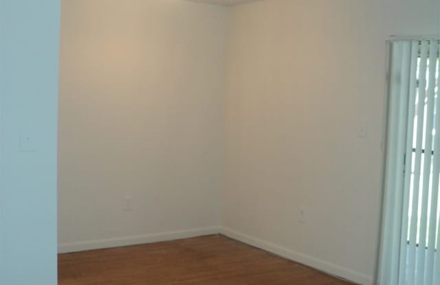 2539 N. Alafaya Trl # 76 Gallery 3