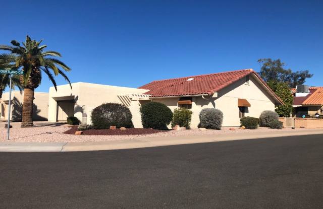 Welcome to this charming 2-bedroom, 2-bathroom home. Available Now through October 2025 then April 2026! photos photos