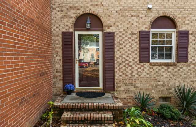 6423 New Market Way - 1 Gallery 4