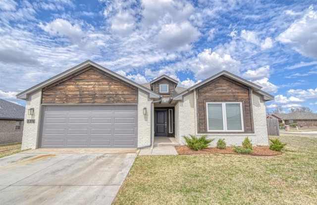 275 Jennifer Drive photos photos