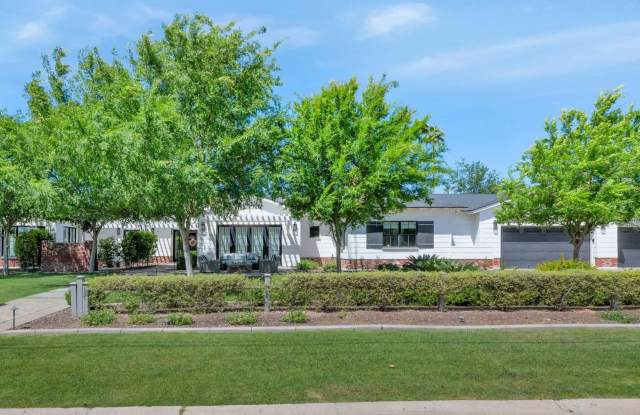 Rates Vary: $19,995 - $34,995 photos photos