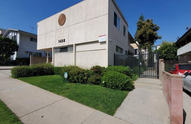 1438 S Barrington Ave unit: 6 photos photos 1438 S Barrington Ave unit: 6 photos photos