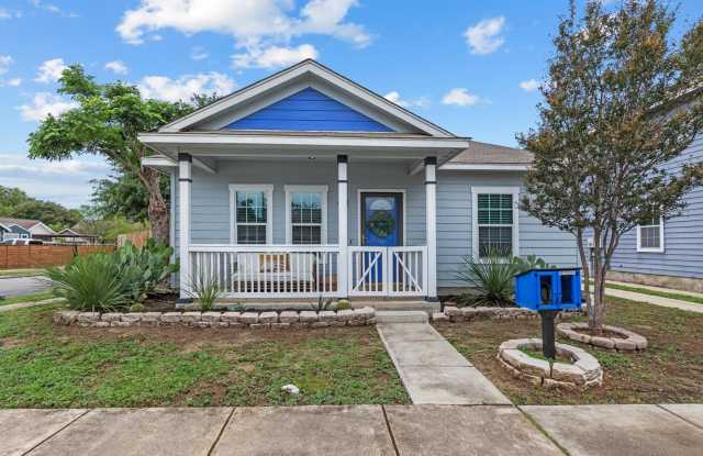 Beautifully Updated Smart Home Near Downtown San Antonio photos photos