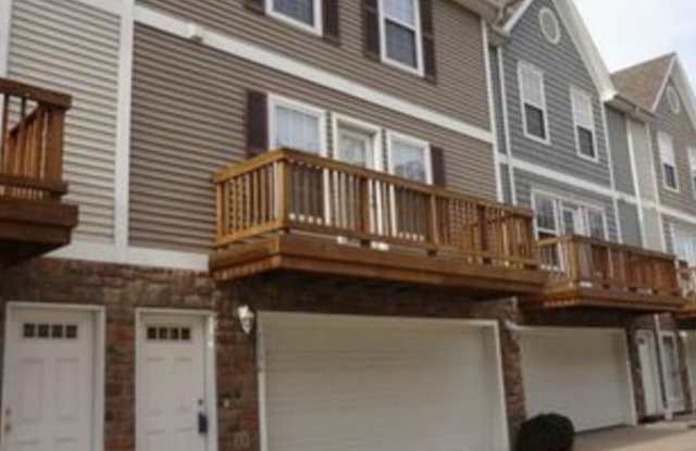 1136 Redstone Lane Gallery 4