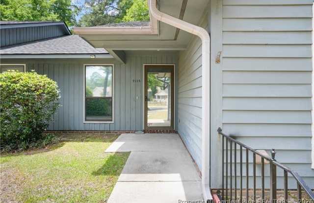 2105 Wexford Oaks Court Gallery 3