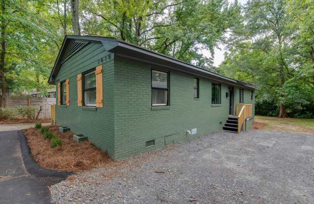 Adorable Two Bedroom Duplex in NODA! - 1448 Anderson Street, Charlotte, NC 28205 Adorable Two Bedroom Duplex in NODA! - 1448 Anderson Street, Charlotte, NC 28205