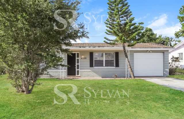 4326 Beacon Square Drive - 4326 Beacon Square Drive, Beacon Square, FL 34691