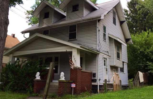 705 Hazel Street - 707 photos photos