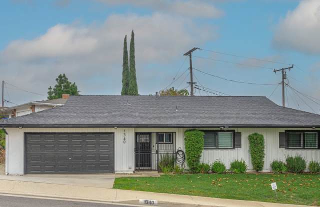 Fully Updated and Ultra Modern Corner Home on Large Lot Gallery 1