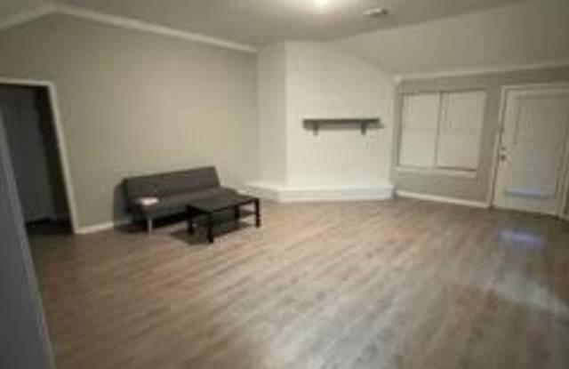 2618 S 2nd Street - 2618 South 2nd Street, Waco, TX 76706