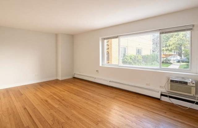 6719 N Hermitage Ave. Gallery 2