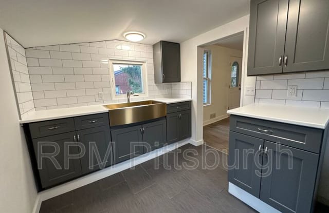 851 Timberland Ave photos photos