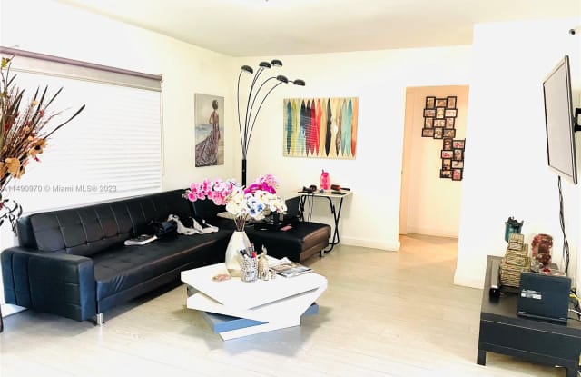 242 Northwest 93rd Street - 242 Northwest 93rd Street, Miami Shores, FL 33150