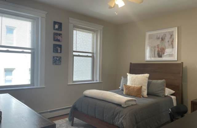 1669 Commonwealth Ave. photos photos