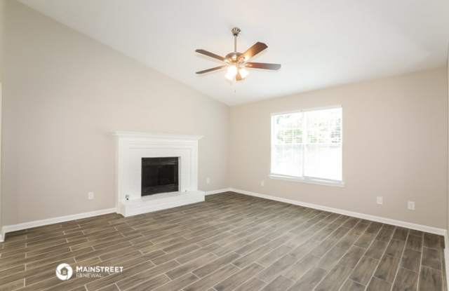 1682 Hearthstone Court Gallery 2