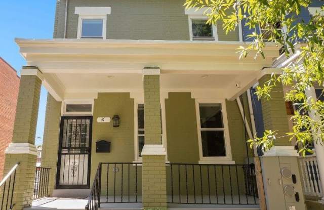 37 MICHIGAN Avenue NE photos photos