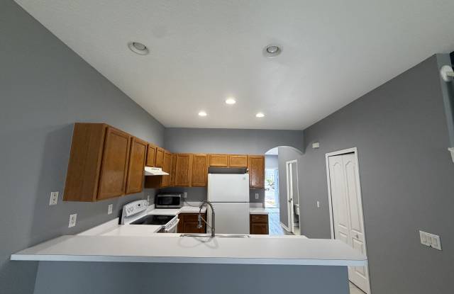 6716 Lake Camden Way Gallery 2