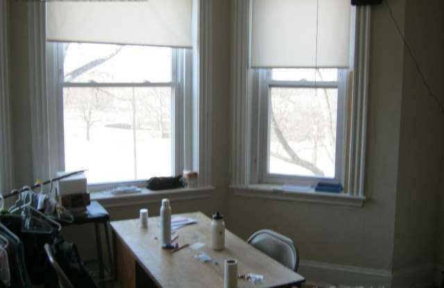 368 Riverway Gallery 2