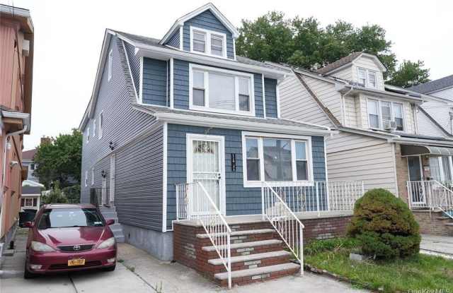 110-33 178th Street unit: 2Nd Fl - 110-33 178th Street, Queens, NY 11433