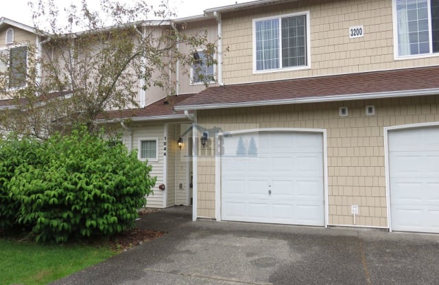 3200 SE 12th St Unit 1044 - 3200 Southeast 12th Street, Renton, WA 98058