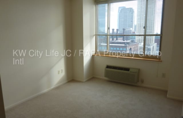 402 Washington Boulevard - 402 Washington Boulevard, Jersey City, NJ 07302