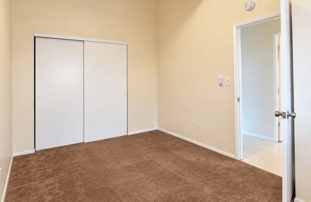 SAVE $600! BRIGHT 1BR NEAR GREEN LAKE & NORTHGATE — ENDS OCT 19 Gallery 4