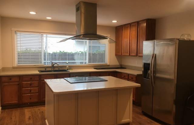 Lovely, remodeled, home with open floorplan. Gallery 3
