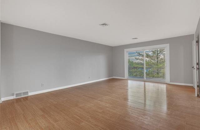 3401 Southdale Drive Gallery 3