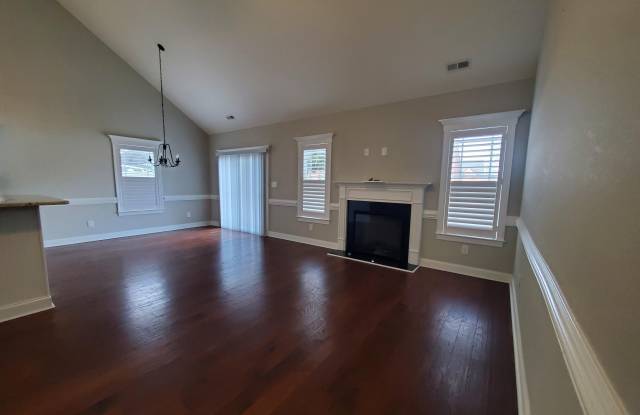 1208 Brighton Drive Gallery 3