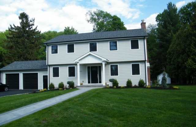 264 Park Ave - 264 Park Avenue, North Caldwell, NJ 07006