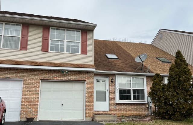 2725 Tamlynn Lane - 2725 Tamlynn Lane, Northampton County, PA 18045