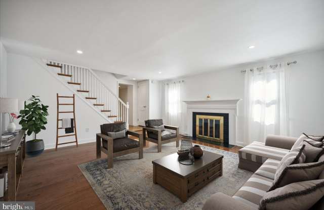 907 POWDER MILL Road photos photos