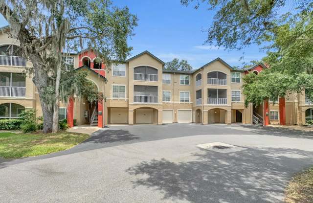 130 Veracruz Drive - 130 Veracruz Drive, Palm Valley, FL 32082