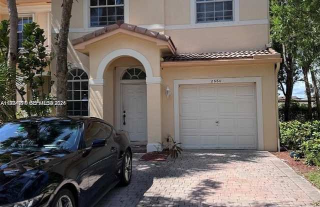 2660 SW 85th Ter photos photos