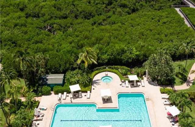 40 Seagate DR Gallery 2