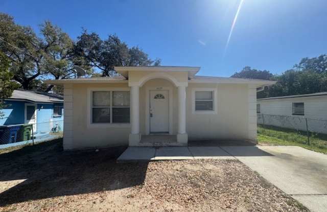 Charming 3 Bedroom Home photos photos