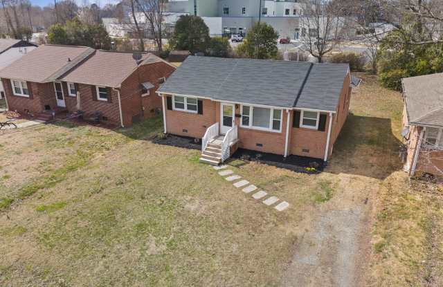 1702 Eastwood Avenue photos photos