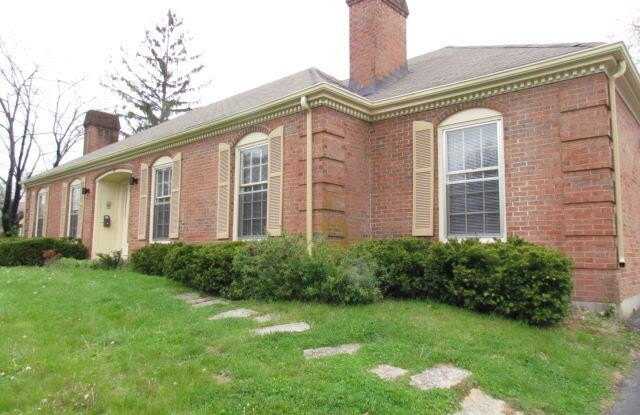 807 Malabu Drive Gallery 2