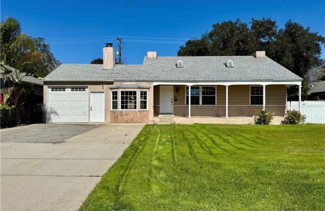 243 E Colorado Boulevard photos photos