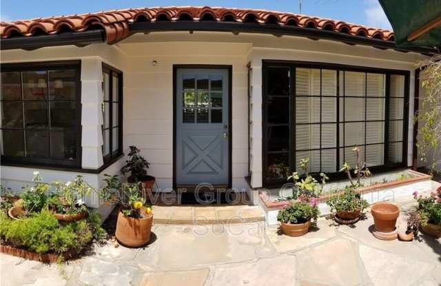 110 Via Ithaca - 110 Via Ithaca, Newport Beach, CA 92663