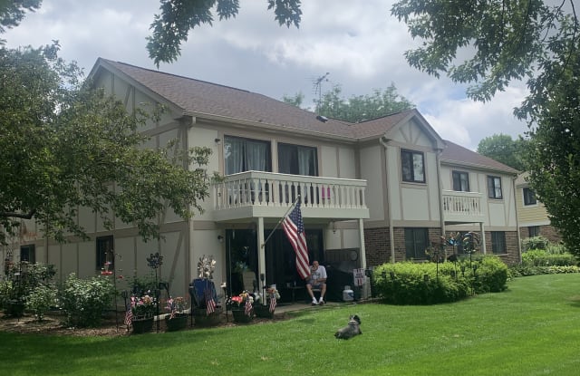 1152 Buckingham Court - 1152 Buckingham Court, Wheeling, IL 60090