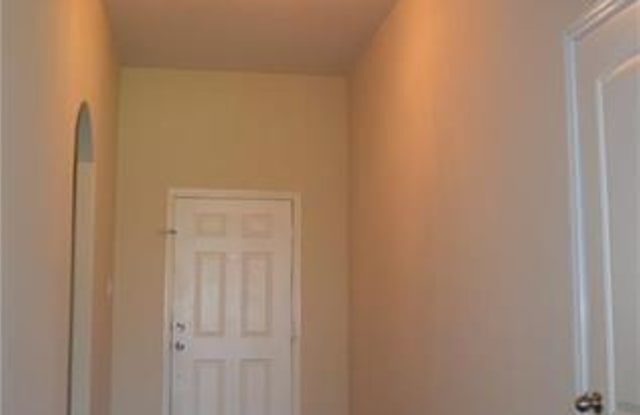 2037 Fairview Drive Gallery 4