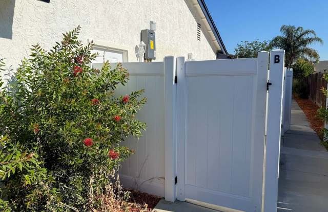 27318 Cabrillo Dr Gallery 3