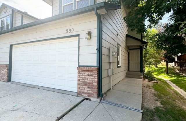 990 Winona Circle photos photos
