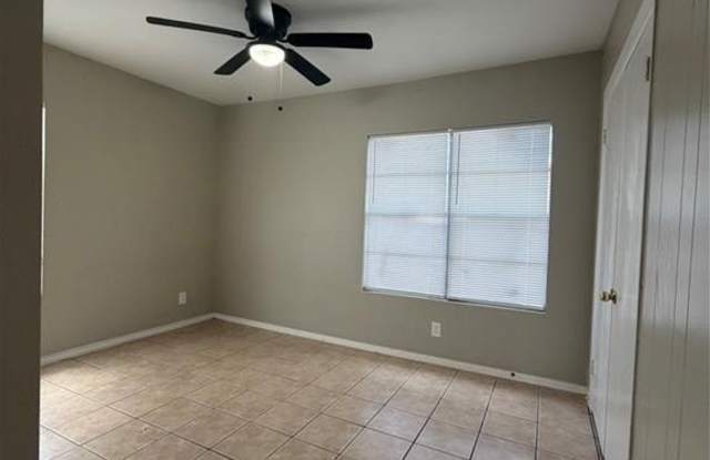 700 E Sam Houston Boulevard Gallery 4