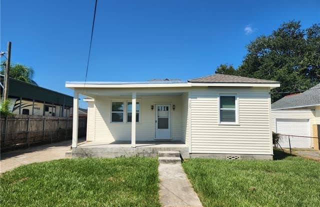 720 BREANON Street - 720 Breanon Street, Metairie, LA 70001