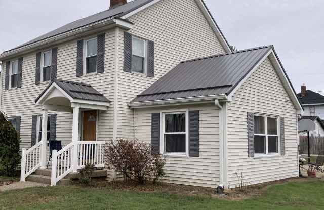 8 Pine Ct - 8 Pine Court, Washington, IN 47501