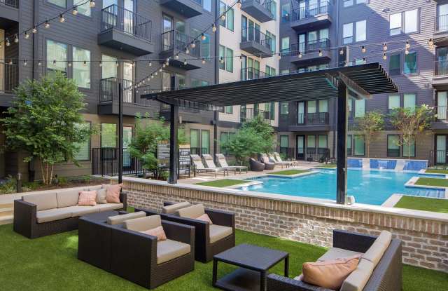 Amelia at Farmers Market photos photos Amelia at Farmers Market photos photos